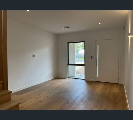 35A Piedmont Street, Box Hill South, Vic 3128 - Photo 5