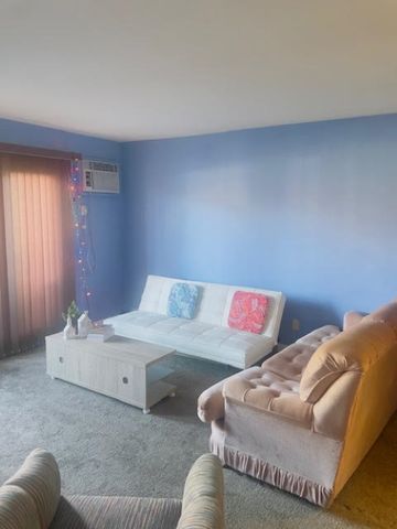 Colorful Condo on KLO - Photo 3