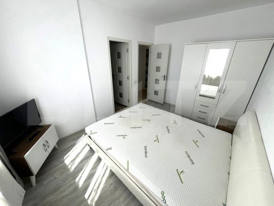 Apartament 3 camere decomandat, 62 mp, 2 bai, parcare, strad - Fotografie 1
