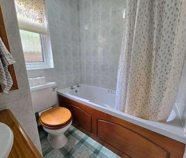 Ronald Park Avenue, Westcliff On Sea, Essex, SS0 - Photo 5