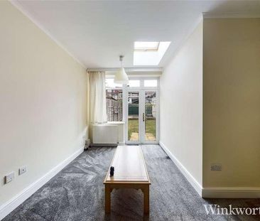 Cleveley Crescent, London, W5 - Photo 2