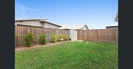 STUNNING 3 BEDROOM HOME IN OONOONBA! - Photo 4