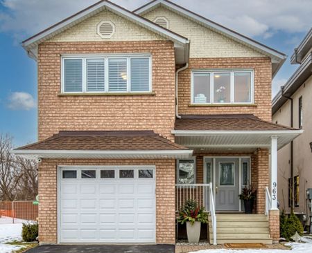 For Lease - 963 Hampton Crescent, Mississauga, Ontario - Photo 3
