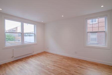 5552 Snowdon Street - Photo 4