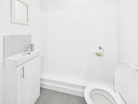 3 bedroom apartment to rent - Photo 5