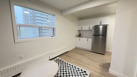 For Lease - 60 Triller Avenue, Toronto, Ontario - Photo 2