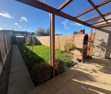 Terraced House to rent on - Photo 4