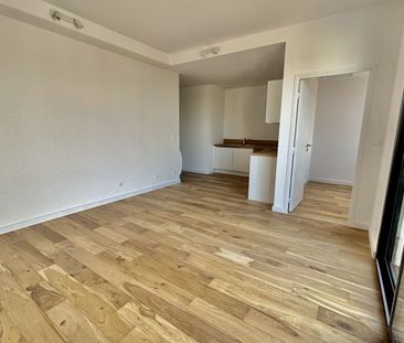 Location Appartement 2 pièces 55m² MARCQ EN BAROEUL 59700 - Photo 1
