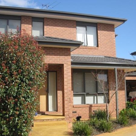 Large Townhouse - Quiet Area - Photo 3