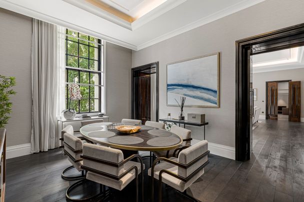 Unique two bedroom apartment in Whitehall Place - Photo 1