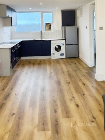 apartment to rent Leam Terrace, Leamington Spa, Warwickshire, CV31 - Photo 2