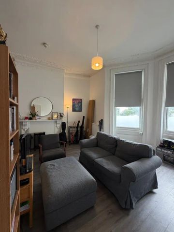Clifton Court, Clifton Hill, Brighton - Photo 4