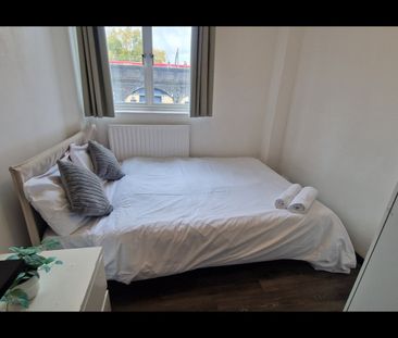 Room in a Shared House, Barnardo Gardens, E1 - Photo 2