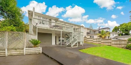 5 Bedrooms on Dundale Ave - Photo 3