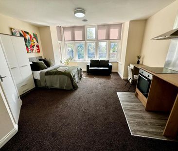 Studio to rent - Photo 3