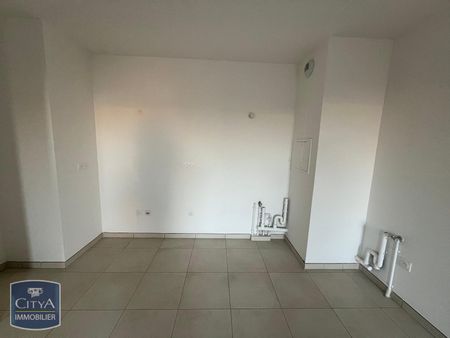 Location Appartement 2 pièces 43m² VERSAILLES 78000 - Photo 2