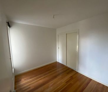 Stylish Family Home in the Heart of Glenroy! - Photo 3