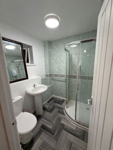 Room in a Shared House, Lichfield Road, B6 - Photo 5