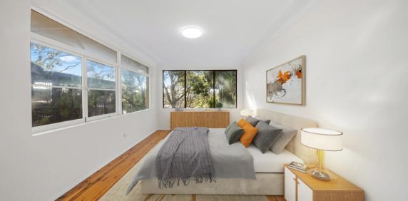 Charming House in the Heart of Bondi Beach - Photo 2