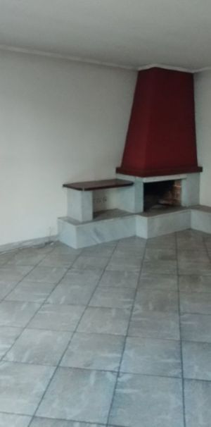 Διαμέρισμα για ενοικίαση - Πεύκη - Φωτογραφία 1