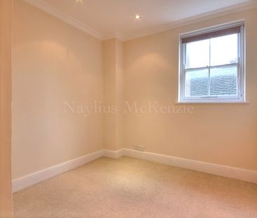 Bright and attractive two bedroom flat is situated on the first floor - Photo 3