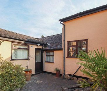 1 bedroom bungalow to rent - Photo 2