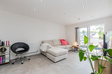 2 bedroom flat to rent - Photo 5