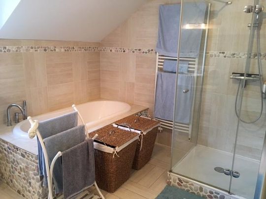 MAISON NANTERRE - 5 pièce(s) - 120.04 m2 - Photo 1