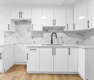 ***$600 Move In Bonus-Brand New 3-Bed, 2.5 Bath House Near NAIT & K... - Photo 1