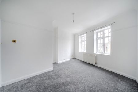 Staines Road, Twickenham, TW2 - Photo 3