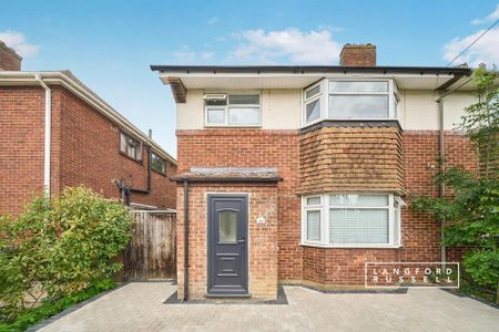 1 bedroom in a house share to rent - Photo 3