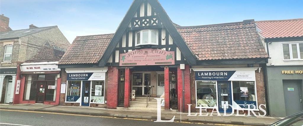 2 bedroom flat to rent - Photo 1