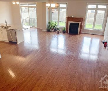 For Lease - 319 Brambling Way, Barrhaven, Ontario - Photo 5