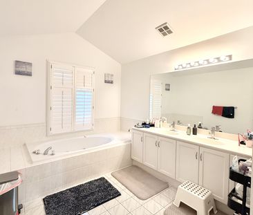 For Lease - 40 CHESTER Street, Oakville, Ontario - Photo 6