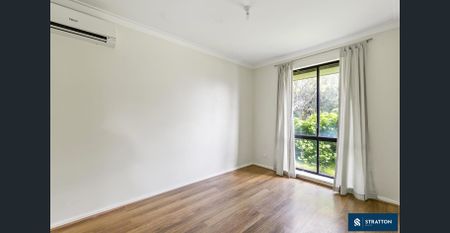 For Lease: Stunning 4-Bedroom Family Home in Parkwood - Photo 5