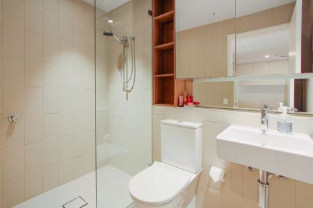 1Bedrooms, 1Bathrooms - Photo 2