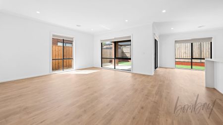 Impressive Family Residence in the Heart of Donnybrook - Photo 2