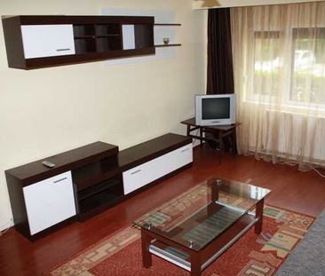 Apartament cu 3 camere, decomandat, 80 mp, zona strazii Scortarilor - Photo 4