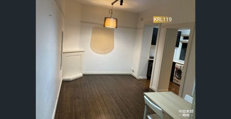 Fully Furnished-Super Convenient Wood Floor 2 Bedroom Apartment! Booking inspection by message before arrival! - Photo 4