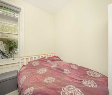 Pavilion Terrace, W12, London - Photo 3