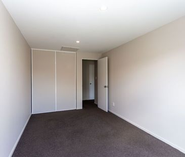 ON POPULAR SUVA ST – RICCARTON OFFERING 4 Bedrooms 2 Bathrooms - Photo 1