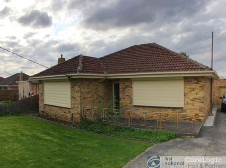 1563 Heatherton Road, Dandenong North - Photo 2