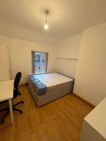 34 Strandview Street, Stranmillis, Belfast, BT9 5FF - Photo 3