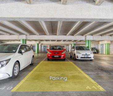 Modern, Furnished Apartment with Carpark - Photo 5