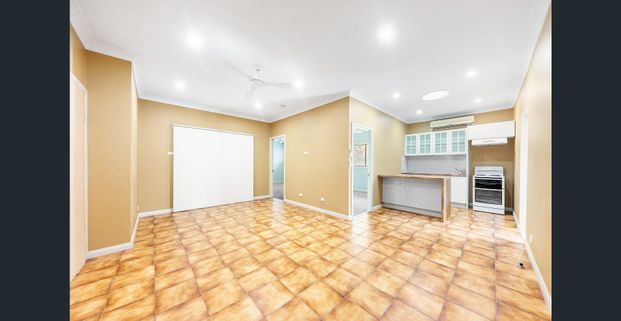 Charming Two-Bedroom Home in a Highly Convenient Location - Photo 1