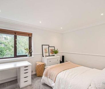 Canonbury Crescent, Islington, London, N1 - Photo 5