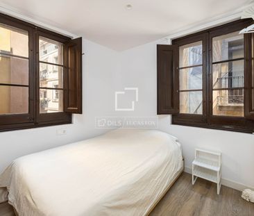 Excellent 2 Bedroom apartment for rent in El Born, Barcelona - Photo 3
