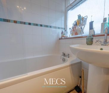 3 bedroom semi-detached house to rent - Photo 3