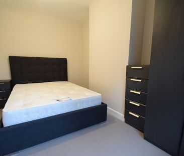 2 bedroom flat to rent - Photo 6