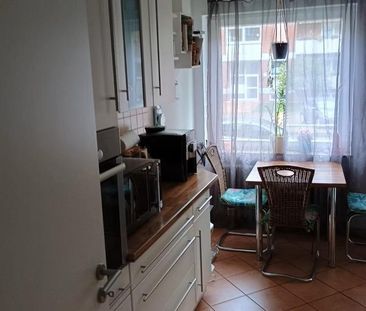 ***Schöne Dreiraumwohnung , Einbauküche, zwei Balkone und seniorenf... - Photo 6